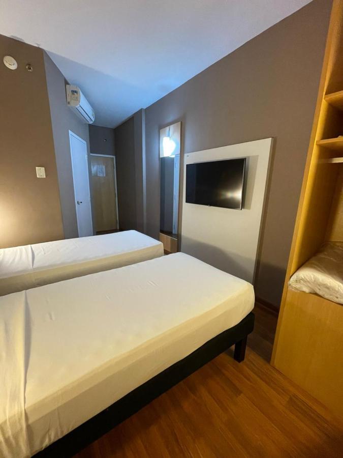 Hotel Oeste Plaza Andradina Esterno foto