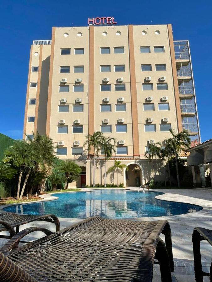 Hotel Oeste Plaza Andradina Esterno foto