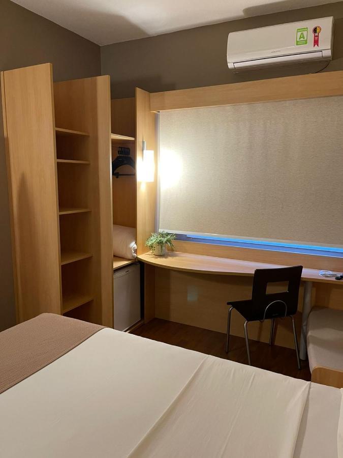 Hotel Oeste Plaza Andradina Esterno foto